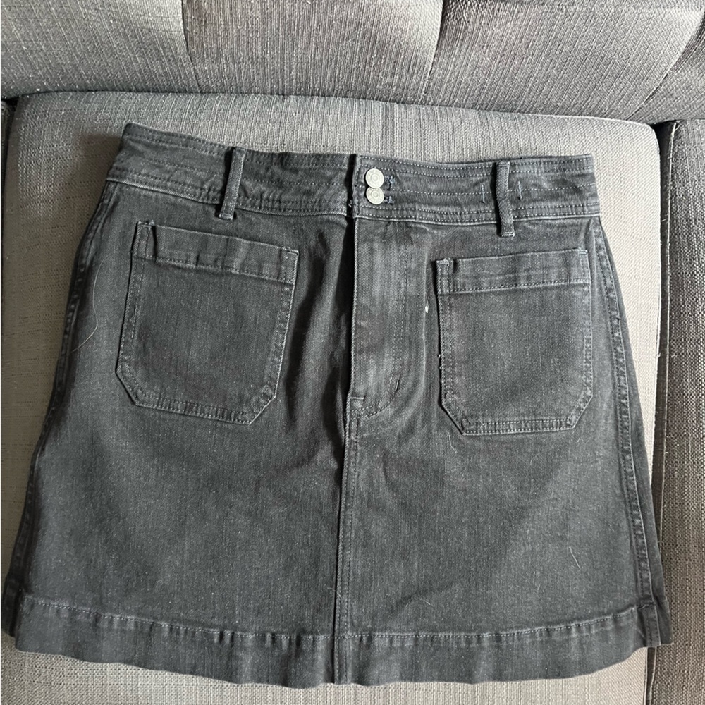 Madewell black denim skirt size 6